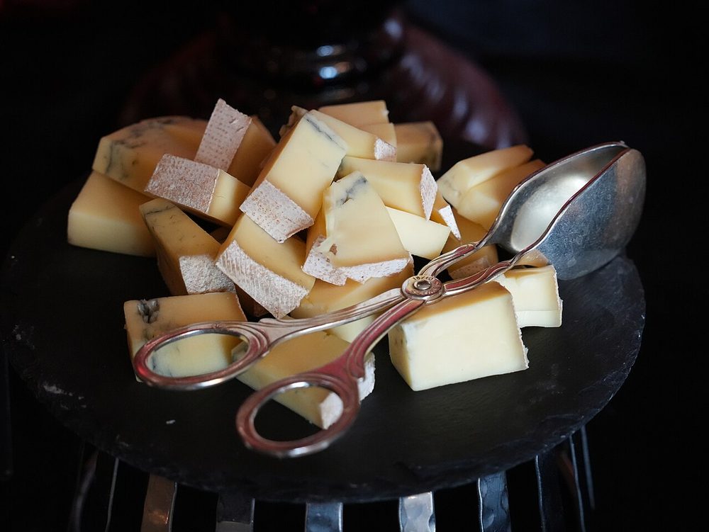 Blue Cheese (Roquefort, Gorgonzola & Stilton Styles)